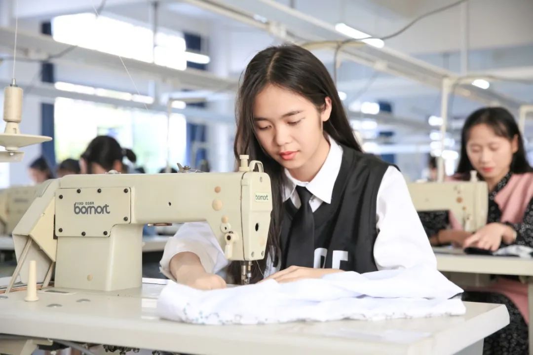 設計專業(yè)受限，學生難以全面的體驗設計流程